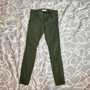 Ann Taylor LOFT Size 2P Legging Jeans